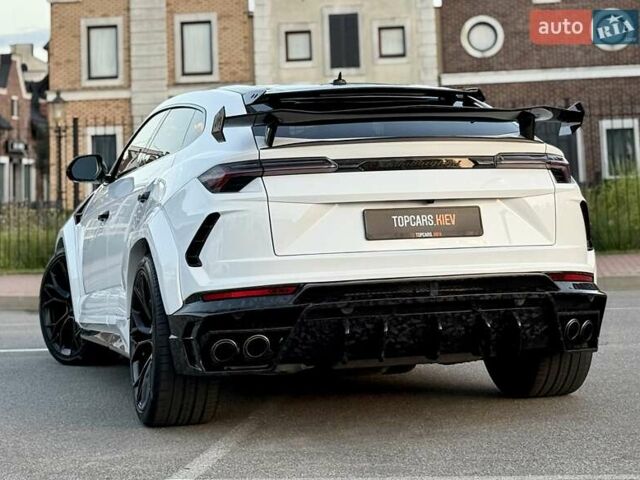 Белый Ламборджини Урус, объемом двигателя 4 л и пробегом 7 тыс. км за 349000 $, фото 22 на Automoto.ua