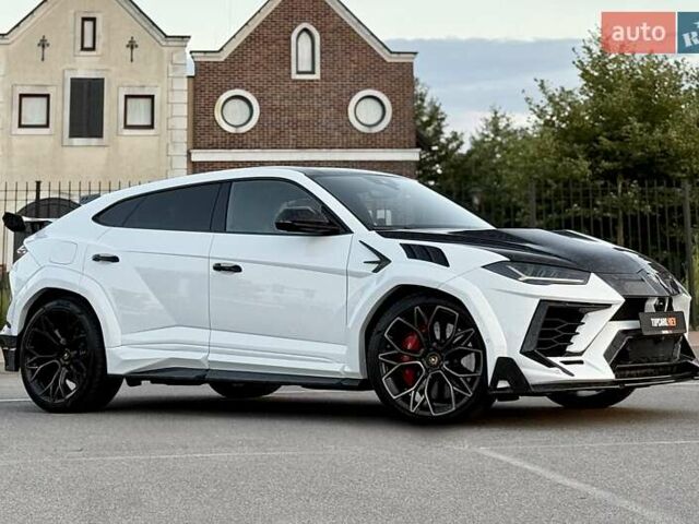 Белый Ламборджини Урус, объемом двигателя 4 л и пробегом 7 тыс. км за 349000 $, фото 35 на Automoto.ua