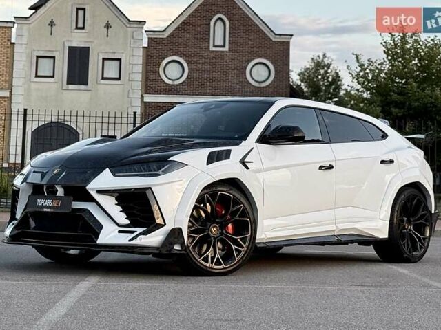 Белый Ламборджини Урус, объемом двигателя 4 л и пробегом 7 тыс. км за 349000 $, фото 8 на Automoto.ua