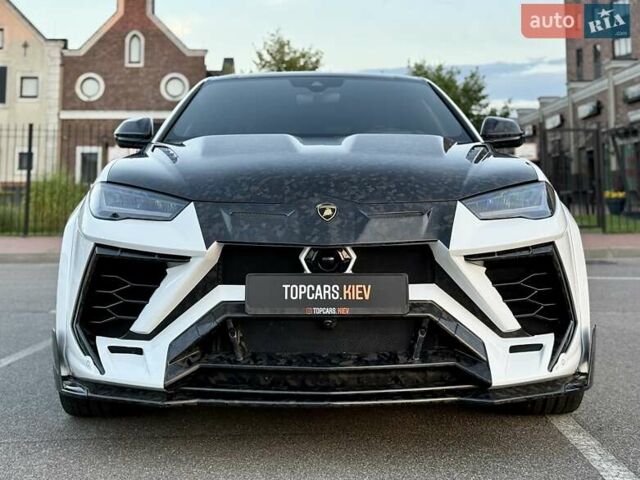 Белый Ламборджини Урус, объемом двигателя 4 л и пробегом 7 тыс. км за 349000 $, фото 45 на Automoto.ua