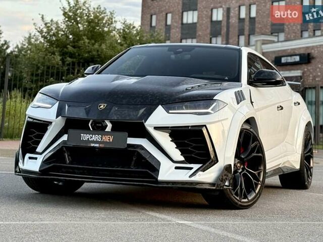 Белый Ламборджини Урус, объемом двигателя 4 л и пробегом 7 тыс. км за 349000 $, фото 3 на Automoto.ua