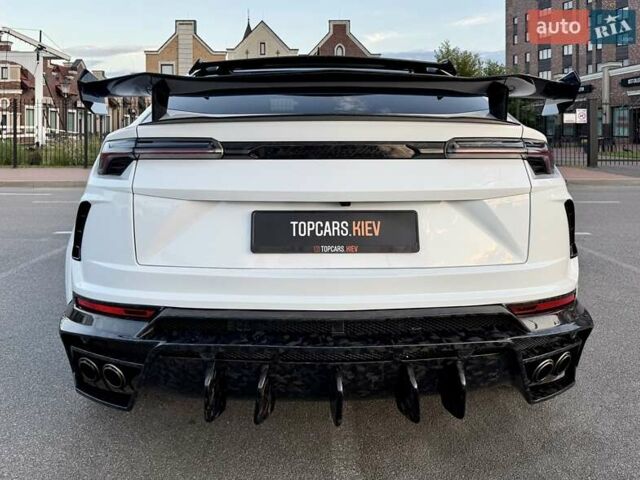 Белый Ламборджини Урус, объемом двигателя 4 л и пробегом 7 тыс. км за 349000 $, фото 23 на Automoto.ua
