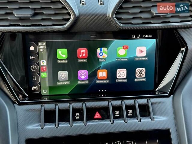 Белый Ламборджини Урус, объемом двигателя 4 л и пробегом 7 тыс. км за 349000 $, фото 108 на Automoto.ua