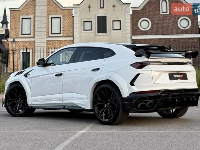 Белый Ламборджини Урус, объемом двигателя 4 л и пробегом 7 тыс. км за 349000 $, фото 15 на Automoto.ua