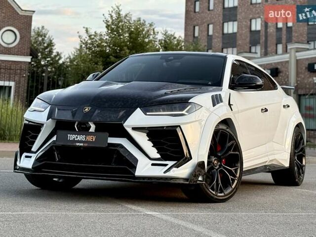 Белый Ламборджини Урус, объемом двигателя 4 л и пробегом 7 тыс. км за 349000 $, фото 4 на Automoto.ua