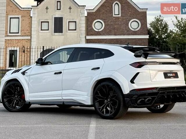 Белый Ламборджини Урус, объемом двигателя 4 л и пробегом 7 тыс. км за 349000 $, фото 14 на Automoto.ua