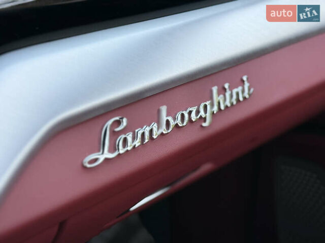 Ламборджини Урус 2020 в Киеве на Automoto.ua Черный Ламборджини Урус, объемом двигателя 4 л и пробегом 35 тыс. км за 350000 $, фото 90 на Automoto.ua