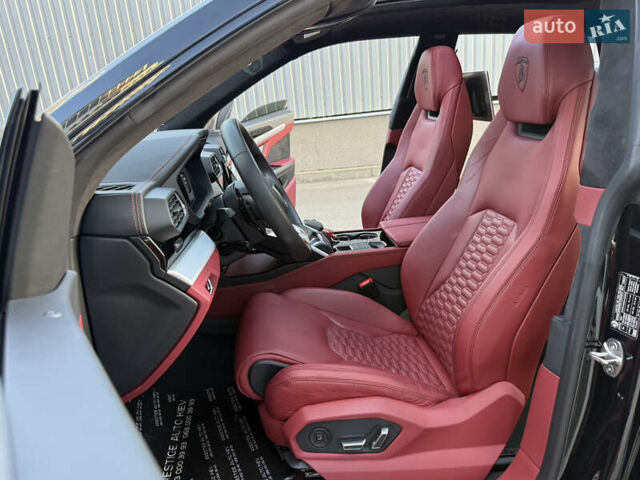 Ламборджини Урус 2020 в Киеве на Automoto.ua Черный Ламборджини Урус, объемом двигателя 4 л и пробегом 35 тыс. км за 350000 $, фото 44 на Automoto.ua
