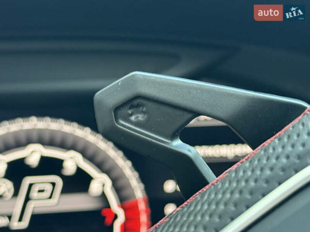 Черный Ламборджини Урус, объемом двигателя 4 л и пробегом 37 тыс. км за 370000 $, фото 81 на Automoto.ua