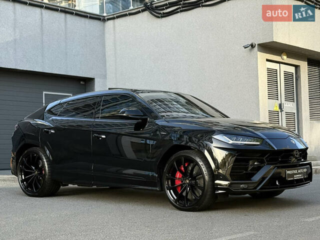 Ламборджини Урус 2020 в Киеве на Automoto.ua Черный Ламборджини Урус, объемом двигателя 4 л и пробегом 35 тыс. км за 350000 $, фото 13 на Automoto.ua