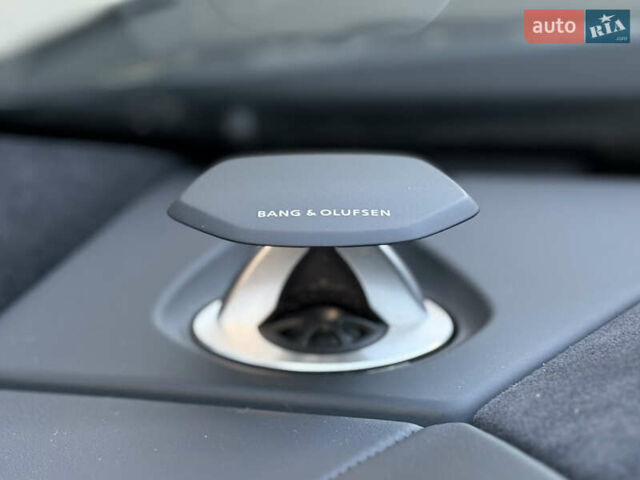 Черный Ламборджини Урус, объемом двигателя 4 л и пробегом 37 тыс. км за 370000 $, фото 89 на Automoto.ua