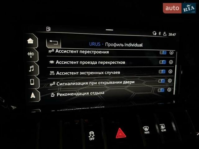 Черный Ламборджини Урус, объемом двигателя 4 л и пробегом 36 тыс. км за 333000 $, фото 100 на Automoto.ua