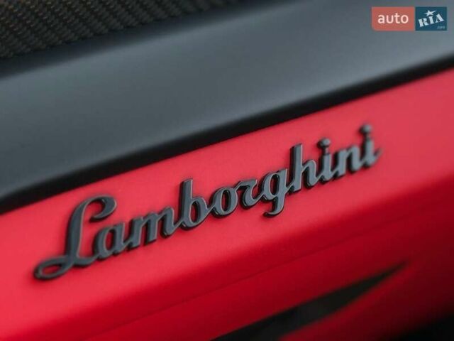 Ламборджини Урус 2024 в Одессе на Automoto.ua Черный Ламборджини Урус, объемом двигателя 4 л и пробегом 1 тыс. км за 492126 $, фото 26 на Automoto.ua