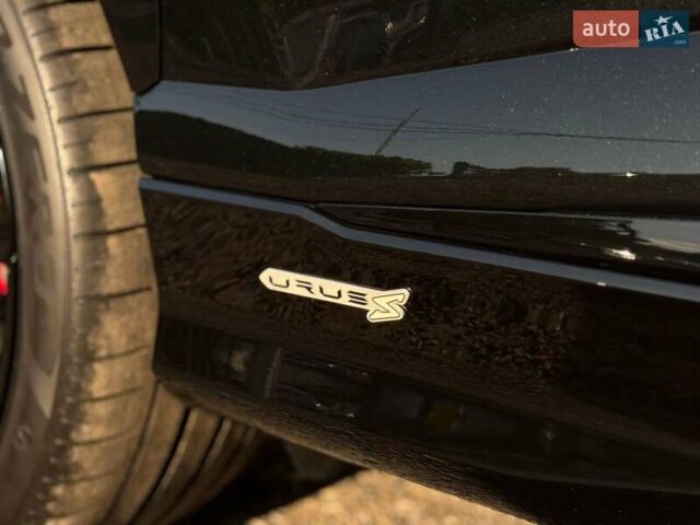 Ламборджини Урус 2024 в Одессе на Automoto.ua Черный Ламборджини Урус, объемом двигателя 4 л и пробегом 1 тыс. км за 492126 $, фото 62 на Automoto.ua