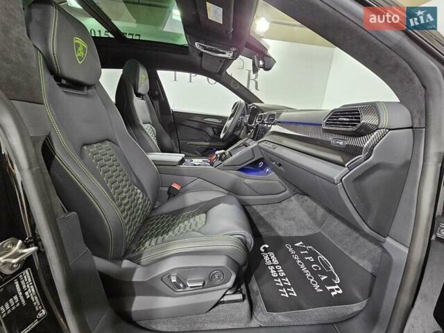 Черный Ламборджини Урус, объемом двигателя 0 л и пробегом 1 тыс. км за 468741 $, фото 16 на Automoto.ua