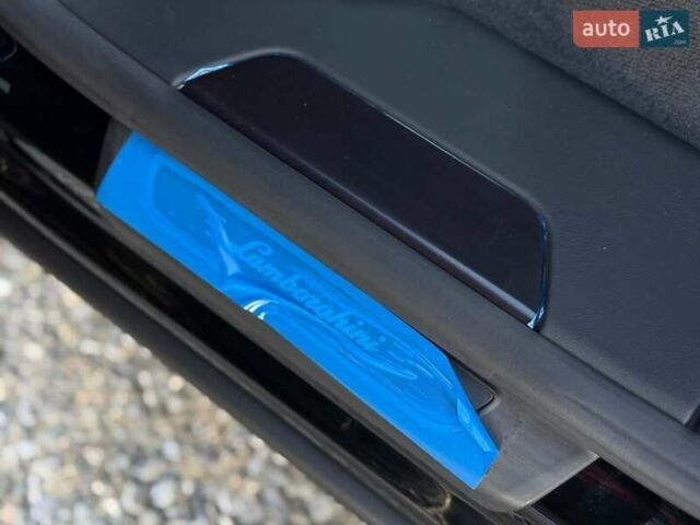 Ламборджини Урус 2024 в Одессе на Automoto.ua Черный Ламборджини Урус, объемом двигателя 4 л и пробегом 1 тыс. км за 492126 $, фото 44 на Automoto.ua