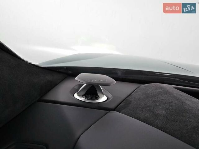 Черный Ламборджини Урус, объемом двигателя 0 л и пробегом 1 тыс. км за 468741 $, фото 23 на Automoto.ua