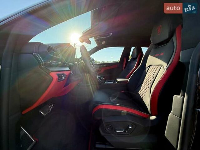 Ламборджини Урус 2024 в Одессе на Automoto.ua Черный Ламборджини Урус, объемом двигателя 4 л и пробегом 1 тыс. км за 492126 $, фото 20 на Automoto.ua