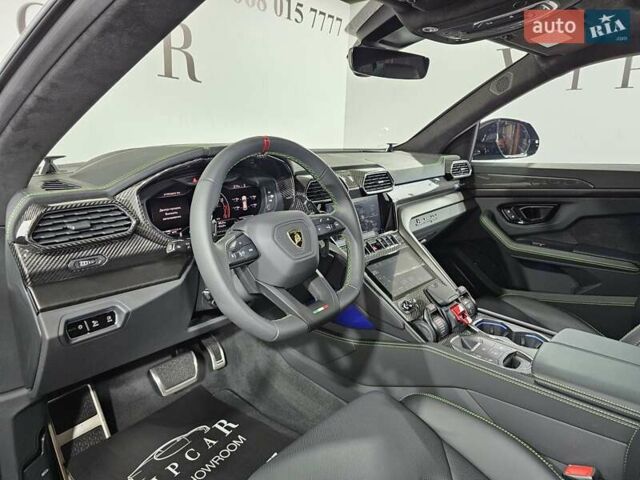 Черный Ламборджини Урус, объемом двигателя 0 л и пробегом 1 тыс. км за 468741 $, фото 19 на Automoto.ua
