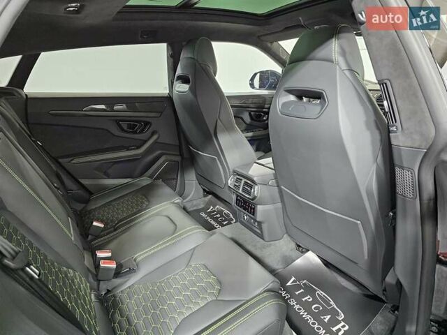 Черный Ламборджини Урус, объемом двигателя 0 л и пробегом 1 тыс. км за 468741 $, фото 12 на Automoto.ua