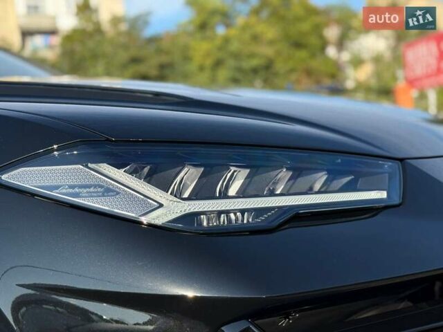 Ламборджини Урус 2024 в Одессе на Automoto.ua Черный Ламборджини Урус, объемом двигателя 4 л и пробегом 1 тыс. км за 492126 $, фото 12 на Automoto.ua