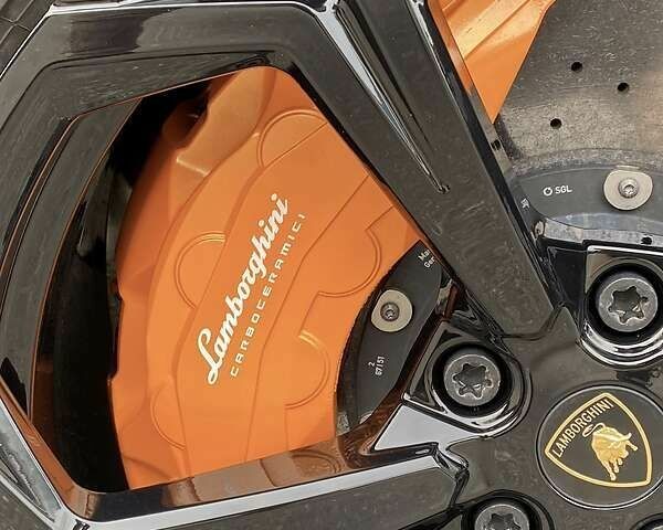 Ламборджині Урус, об'ємом двигуна 0 л та пробігом 11 тис. км за 320000 $, фото 4 на Automoto.ua