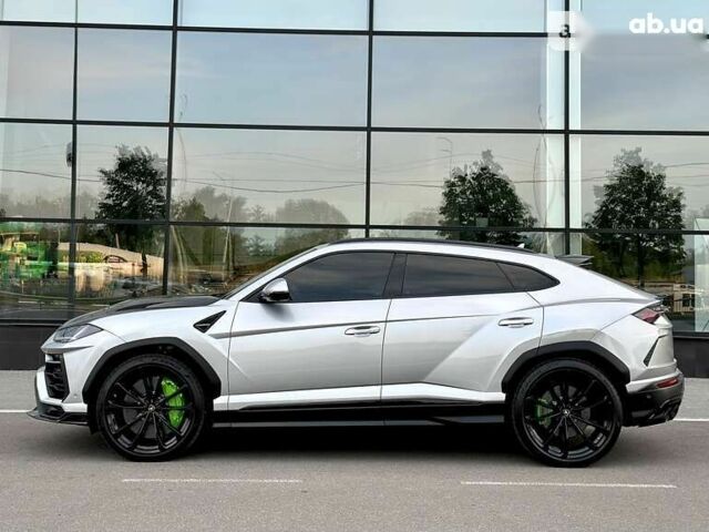 Ламборджини Урус 2020 в Киеве на Automoto.ua Ламборджини Урус, объемом двигателя 4 л и пробегом 35 тыс. км за 355000 $, фото 8 на Automoto.ua