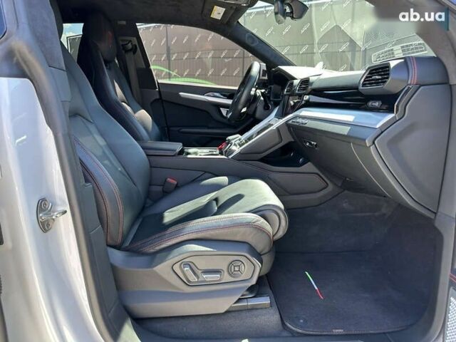 Ламборджини Урус, объемом двигателя 4 л и пробегом 66 тыс. км за 290000 $, фото 29 на Automoto.ua