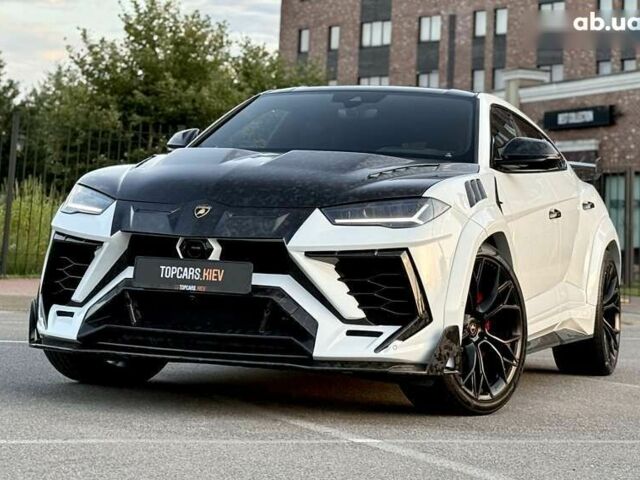 Ламборджини Урус, объемом двигателя 4 л и пробегом 7 тыс. км за 349000 $, фото 2 на Automoto.ua