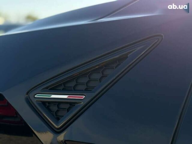 Ламборджини Урус, объемом двигателя 4 л и пробегом 1 тыс. км за 445588 $, фото 11 на Automoto.ua