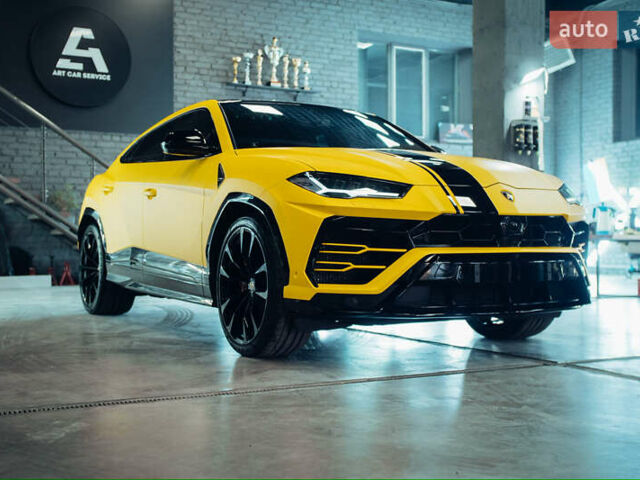 Желтый Ламборджини Урус, объемом двигателя 4 л и пробегом 27 тыс. км за 350000 $, фото 24 на Automoto.ua
