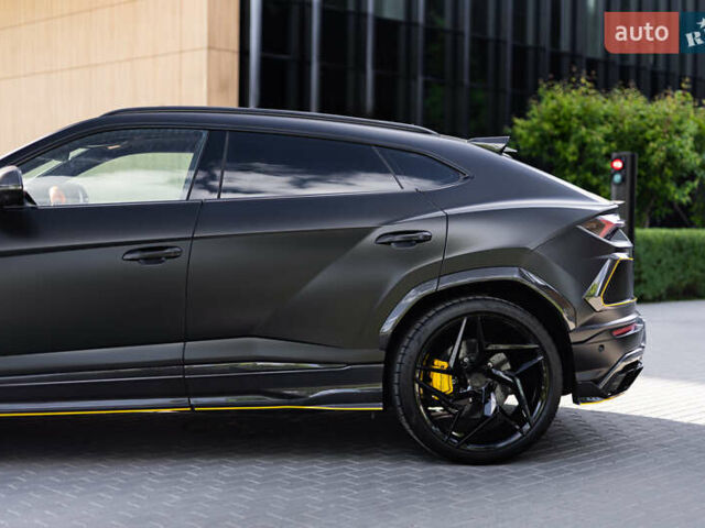 Ламборджини Урус 2020 в Киеве на Automoto.ua Серый Ламборджини Урус, объемом двигателя 4 л и пробегом 55 тыс. км за 300000 $, фото 3 на Automoto.ua