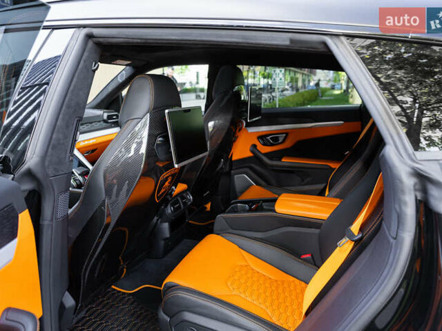 Ламборджини Урус 2020 в Киеве на Automoto.ua Серый Ламборджини Урус, объемом двигателя 4 л и пробегом 55 тыс. км за 300000 $, фото 50 на Automoto.ua