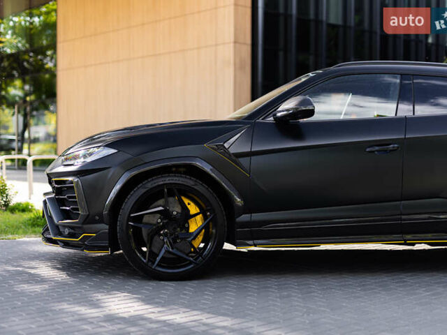 Ламборджини Урус 2020 в Киеве на Automoto.ua Серый Ламборджини Урус, объемом двигателя 4 л и пробегом 55 тыс. км за 300000 $, фото 2 на Automoto.ua