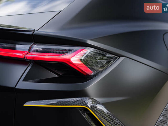 Ламборджини Урус 2020 в Киеве на Automoto.ua Серый Ламборджини Урус, объемом двигателя 4 л и пробегом 55 тыс. км за 300000 $, фото 23 на Automoto.ua