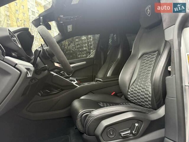 Серый Ламборджини Урус, объемом двигателя 4 л и пробегом 58 тыс. км за 259999 $, фото 14 на Automoto.ua
