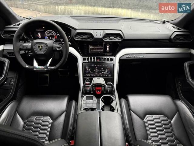Серый Ламборджини Урус, объемом двигателя 4 л и пробегом 58 тыс. км за 259999 $, фото 12 на Automoto.ua