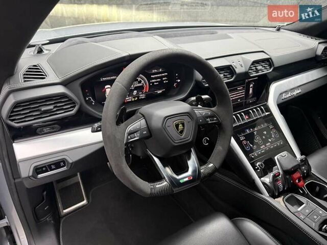Серый Ламборджини Урус, объемом двигателя 4 л и пробегом 58 тыс. км за 259999 $, фото 16 на Automoto.ua