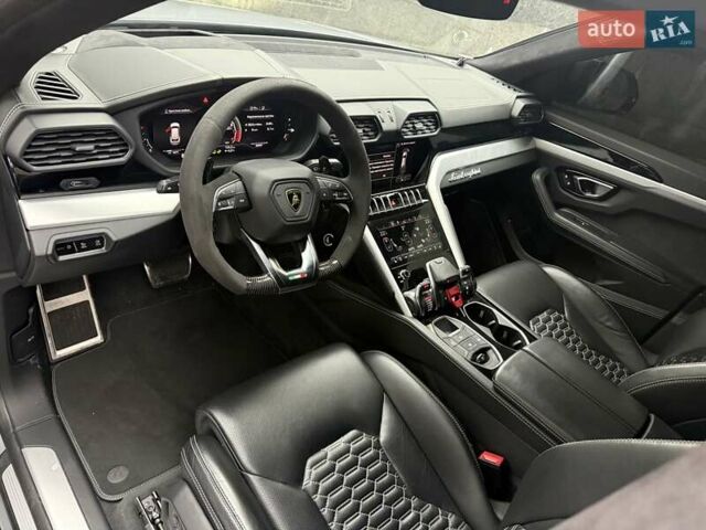 Серый Ламборджини Урус, объемом двигателя 4 л и пробегом 58 тыс. км за 259999 $, фото 13 на Automoto.ua