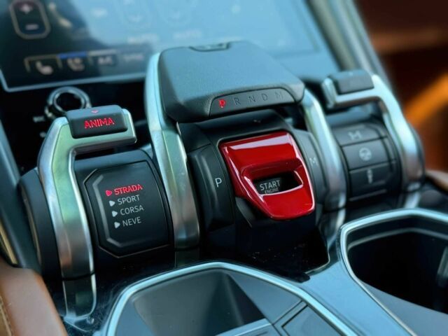 Зеленый Ламборджини Урус, объемом двигателя 4 л и пробегом 26 тыс. км за 142000 $, фото 11 на Automoto.ua