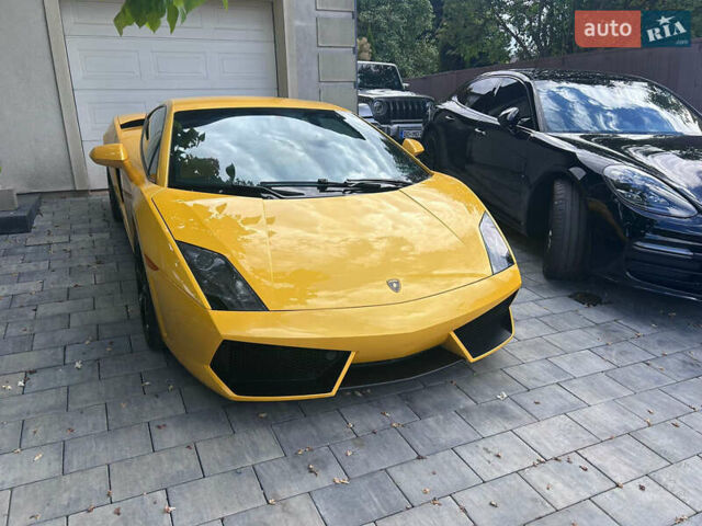 Желтый Ламборджини Gallardo LP 550-2, объемом двигателя 5.2 л и пробегом 43 тыс. км за 250000 $, фото 3 на Automoto.ua