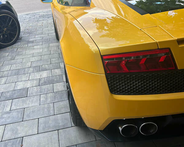 Желтый Ламборджини Gallardo LP 550-2, объемом двигателя 5.2 л и пробегом 43 тыс. км за 250000 $, фото 10 на Automoto.ua