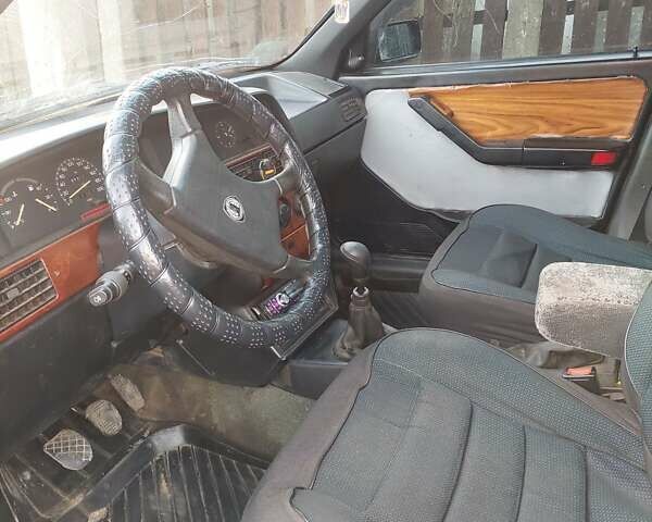 Синий Лянча Дебра, объемом двигателя 1.58 л и пробегом 285 тыс. км за 1400 $, фото 11 на Automoto.ua