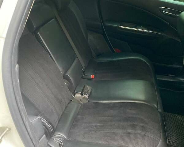 Білий Лянча Delta, об'ємом двигуна 1.37 л та пробігом 225 тис. км за 7000 $, фото 5 на Automoto.ua