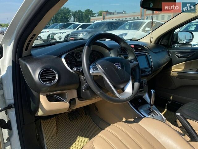 Білий Лянча Delta, об'ємом двигуна 1.6 л та пробігом 266 тис. км за 6890 $, фото 22 на Automoto.ua
