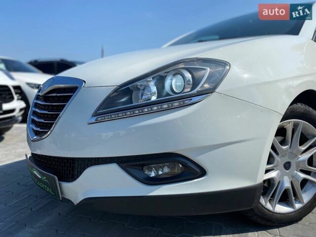 Білий Лянча Delta, об'ємом двигуна 1.6 л та пробігом 266 тис. км за 6890 $, фото 2 на Automoto.ua
