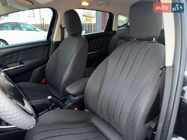 Черный Лянча Дельта, объемом двигателя 1.37 л и пробегом 228 тыс. км за 3900 $, фото 28 на Automoto.ua