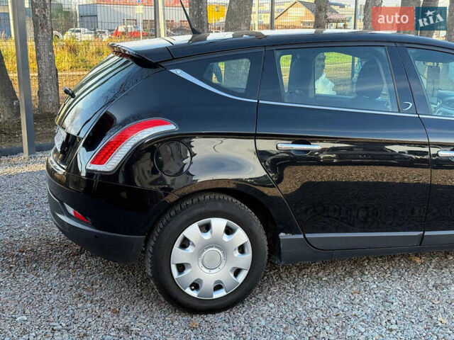 Черный Лянча Дельта, объемом двигателя 1.37 л и пробегом 228 тыс. км за 3900 $, фото 15 на Automoto.ua