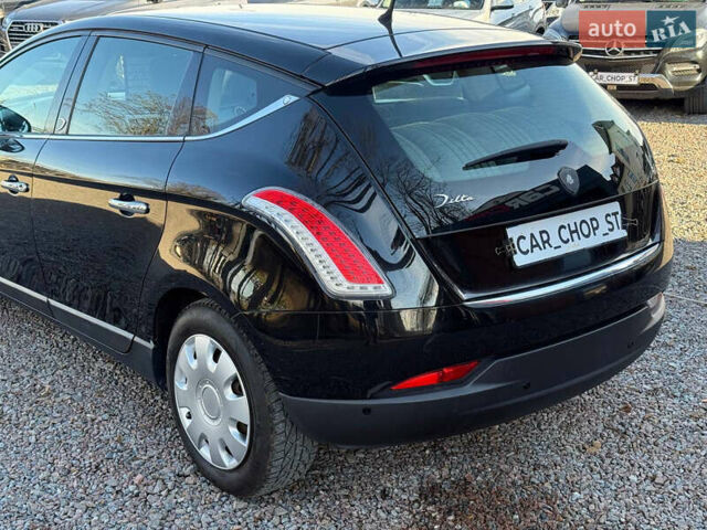 Черный Лянча Дельта, объемом двигателя 1.37 л и пробегом 228 тыс. км за 3900 $, фото 8 на Automoto.ua