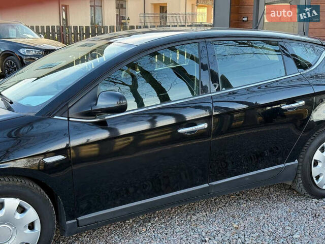 Черный Лянча Дельта, объемом двигателя 1.37 л и пробегом 228 тыс. км за 3900 $, фото 5 на Automoto.ua